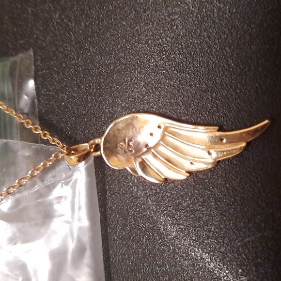 Diamond Wing Set Earrings and Necklace Absolutely Stunning! - Picture 5 of 7